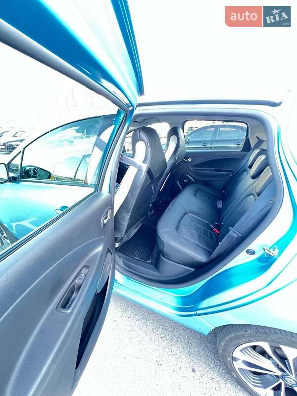 Хэтчбек Renault Zoe 2019 в Киеве