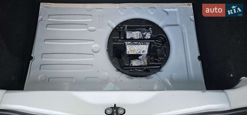 Хэтчбек Renault Zoe 2020 в Ровно