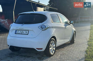 Хэтчбек Renault Zoe 2015 в 