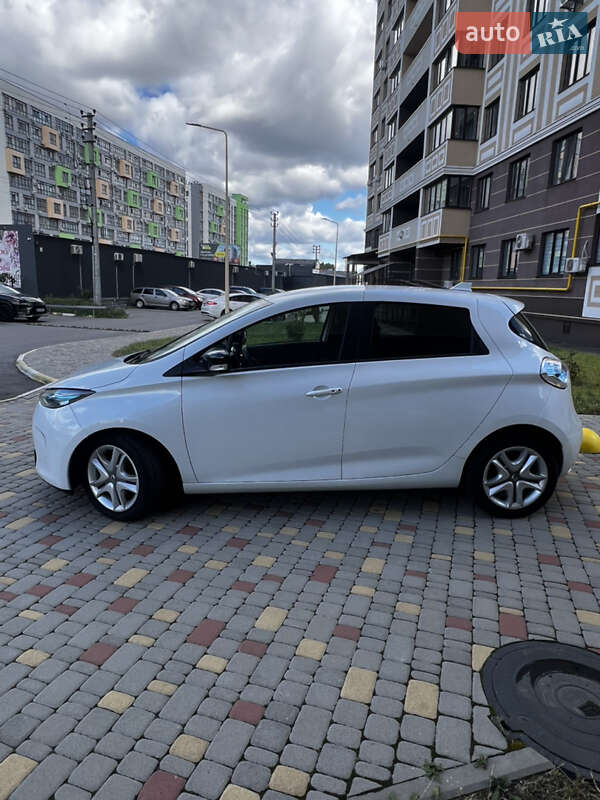 Хетчбек Renault Zoe 2017 в Києві фото 12 Хетчбек Renault Zoe 2017 в Києві