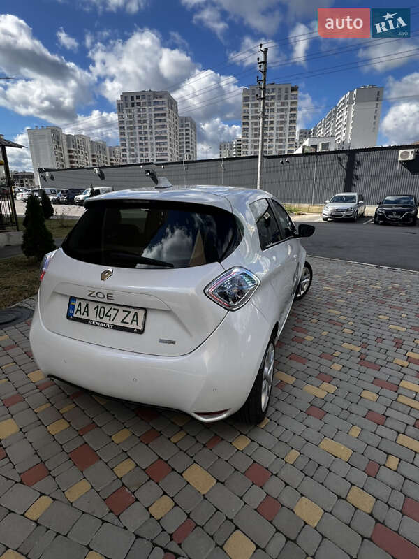 Хетчбек Renault Zoe 2017 в Києві фото 17 Хетчбек Renault Zoe 2017 в Києві