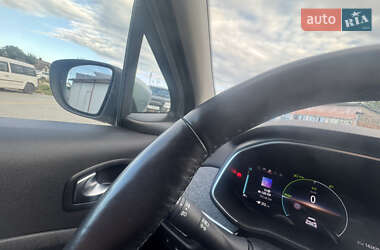 Хэтчбек Renault Zoe 2020 в 