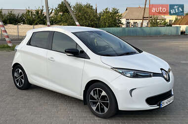 Хэтчбек Renault Zoe 2019 в 