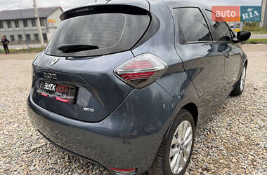 Хэтчбек Renault Zoe 2020 в 