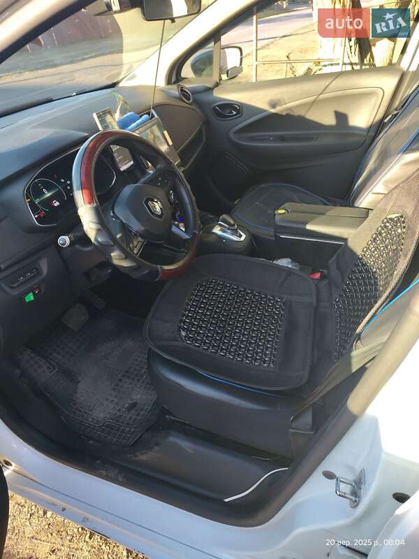 Хэтчбек Renault Zoe 2020 в Одессе фото 16 Хэтчбек Renault Zoe 2020 в Одессе