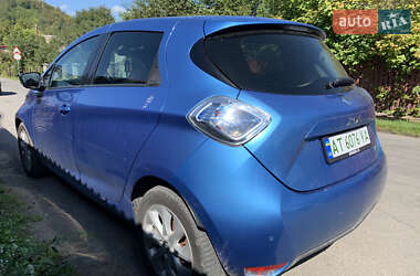 Хэтчбек Renault Zoe 2017 в 