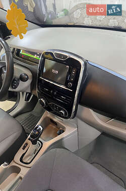 Хэтчбек Renault Zoe 2013 в 