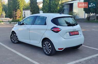 Хэтчбек Renault Zoe 2020 в 