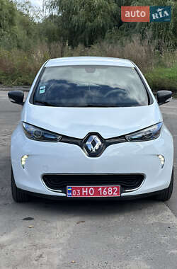 Хэтчбек Renault Zoe 2018 в 