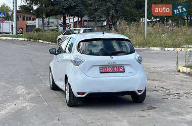 Хэтчбек Renault Zoe 2018 в 