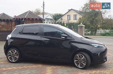 Хэтчбек Renault Zoe 2016 в 