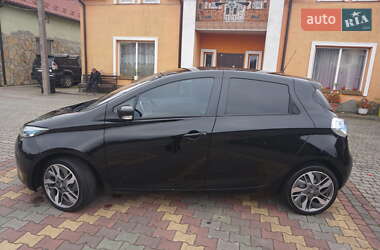 Хэтчбек Renault Zoe 2016 в 