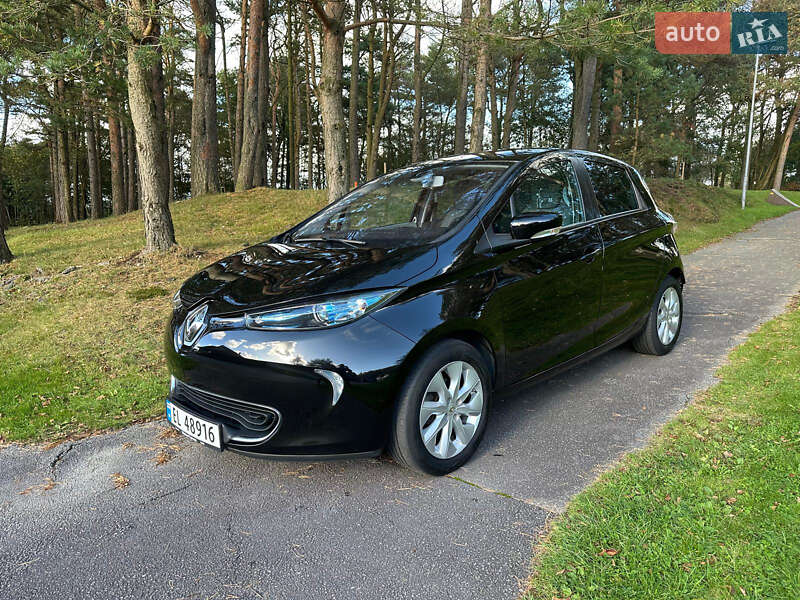 Хэтчбек Renault Zoe 2014 в Киеве