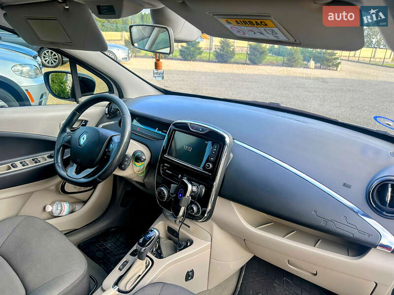 Хэтчбек Renault Zoe 2015 в Тернополе