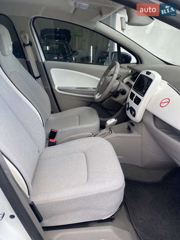 Хэтчбек Renault Zoe 2017 в Виннице