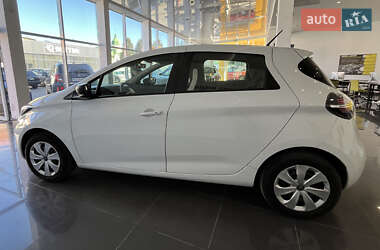 Хэтчбек Renault Zoe 2020 в 