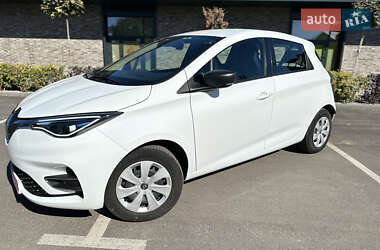 Хэтчбек Renault Zoe 2020 в 