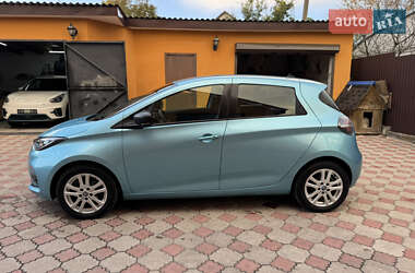 Хэтчбек Renault Zoe 2020 в 