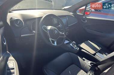 Хэтчбек Renault Zoe 2022 в 