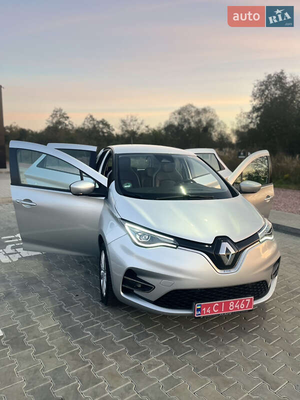 Хэтчбек Renault Zoe 2020 в Стрые