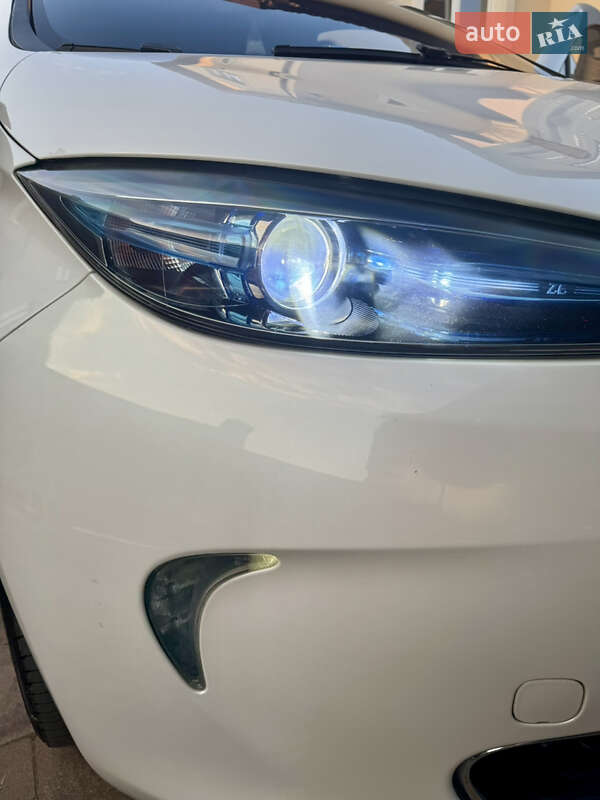 Хетчбек Renault Zoe 2015 в Львові