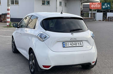Хэтчбек Renault Zoe 2019 в 