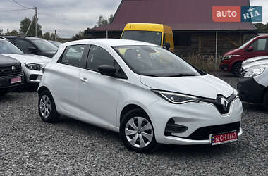 Хэтчбек Renault Zoe 2020 в 