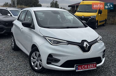 Хэтчбек Renault Zoe 2020 в 