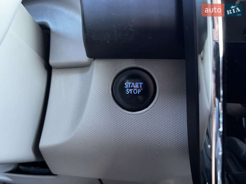 Хэтчбек Renault Zoe 2014 в Чернигове