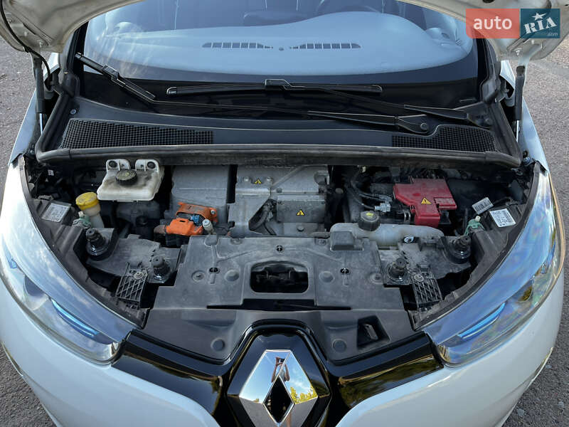 Хэтчбек Renault Zoe 2014 в Чернигове