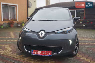 Хэтчбек Renault Zoe 2017 в 