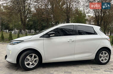 Хэтчбек Renault Zoe 2019 в 