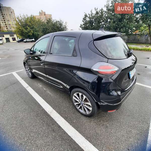 Хэтчбек Renault Zoe 2021 в Киеве