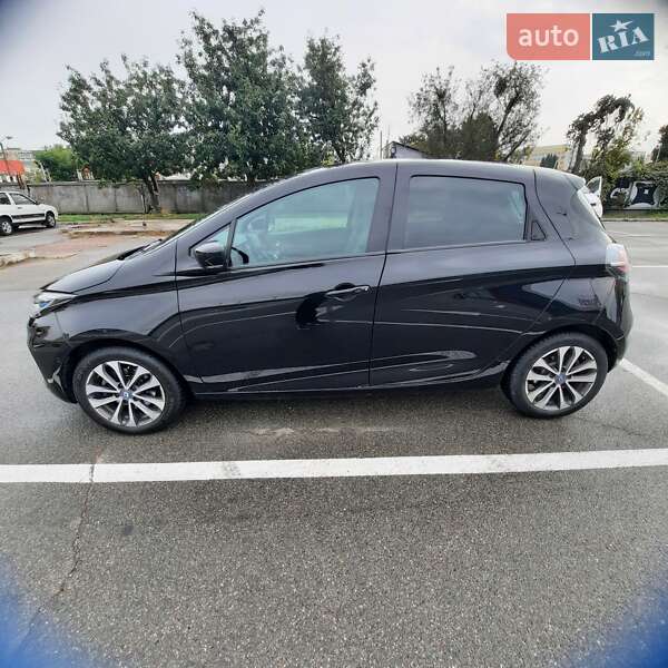 Хэтчбек Renault Zoe 2021 в Киеве