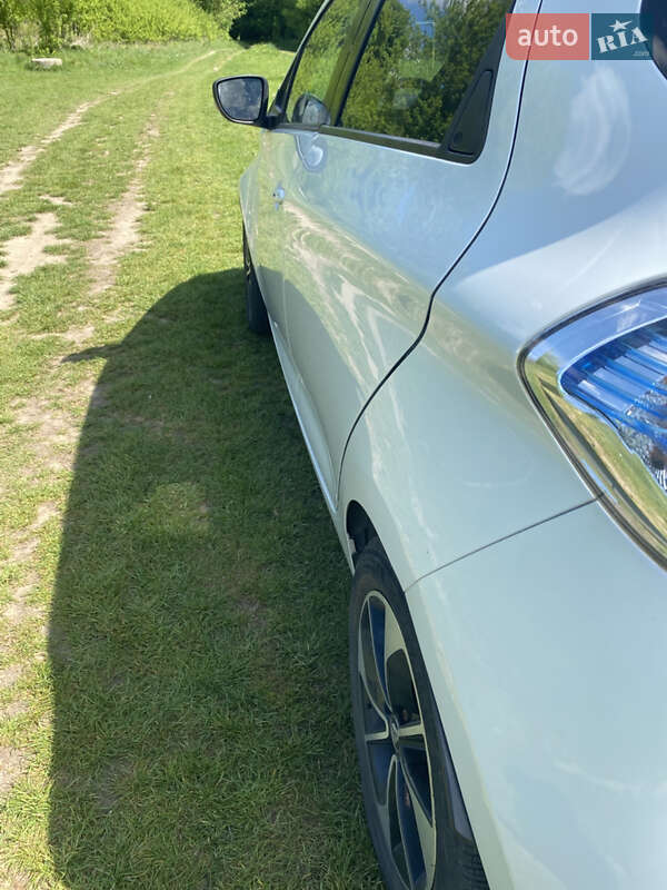 Хэтчбек Renault Zoe 2017 в Ровно фото 14 Хэтчбек Renault Zoe 2017 в Ровно