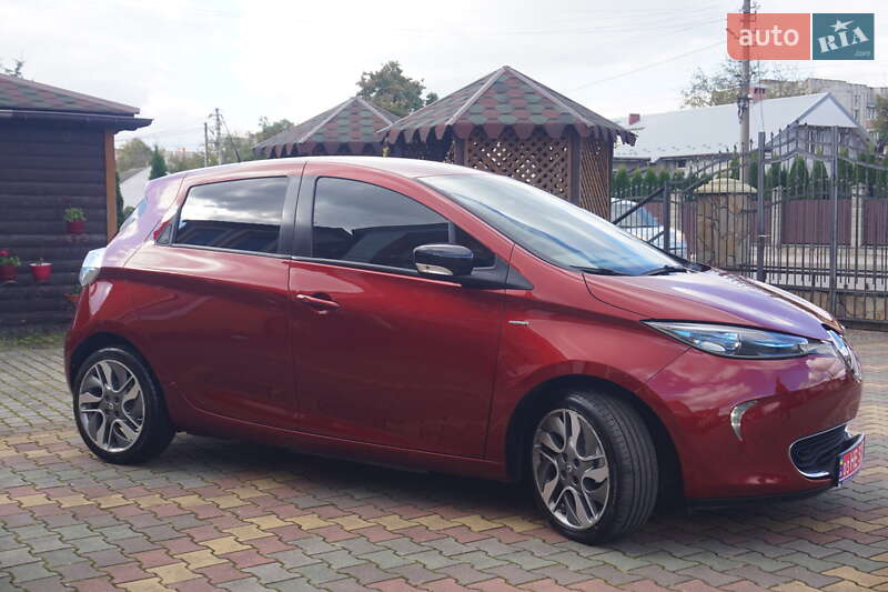 Хэтчбек Renault Zoe 2019 в Самборе