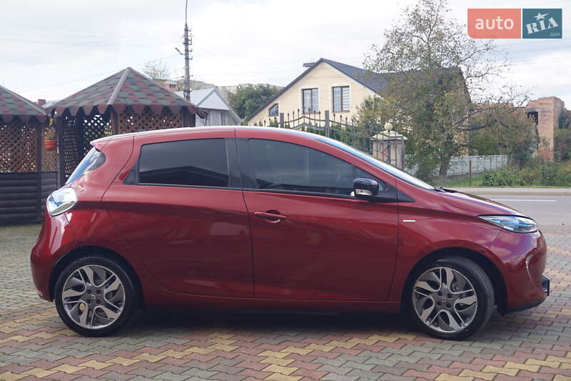 Хэтчбек Renault Zoe 2019 в Самборе