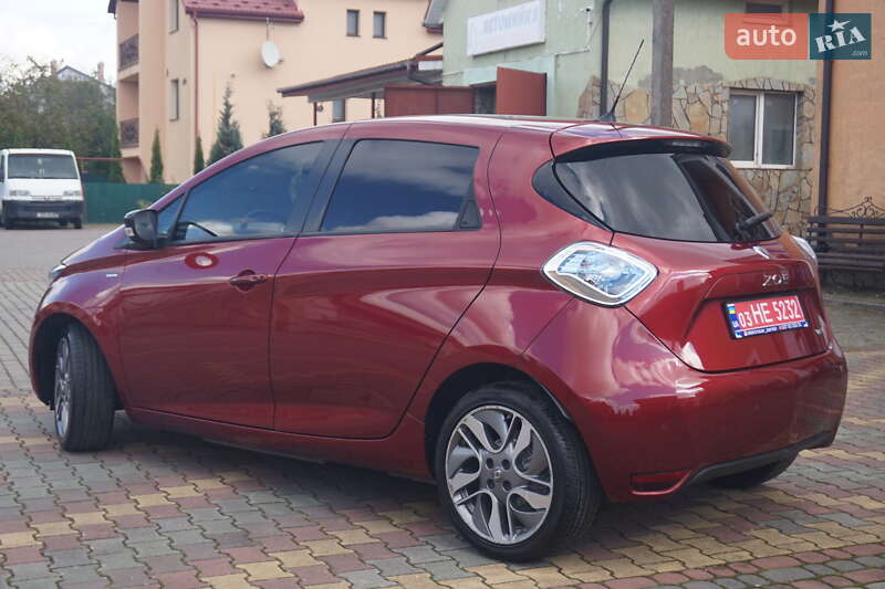 Хэтчбек Renault Zoe 2019 в Самборе
