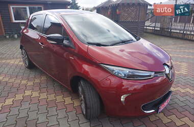 Хэтчбек Renault Zoe 2019 в 