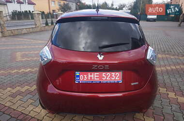 Хэтчбек Renault Zoe 2019 в 