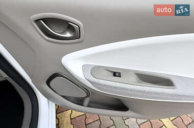 Хетчбек Renault Zoe 2019 в 