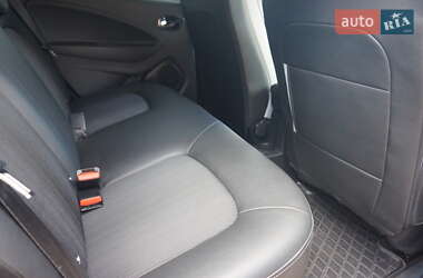 Хэтчбек Renault Zoe 2019 в 