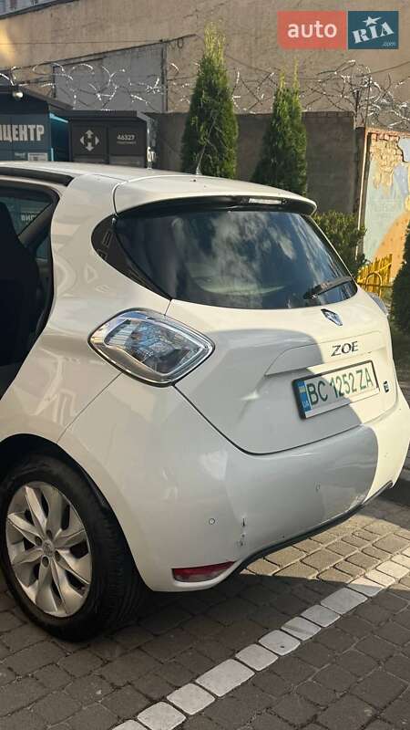 Хэтчбек Renault Zoe 2016 в Львове