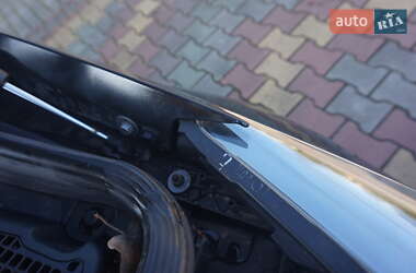 Хэтчбек Renault Zoe 2015 в 