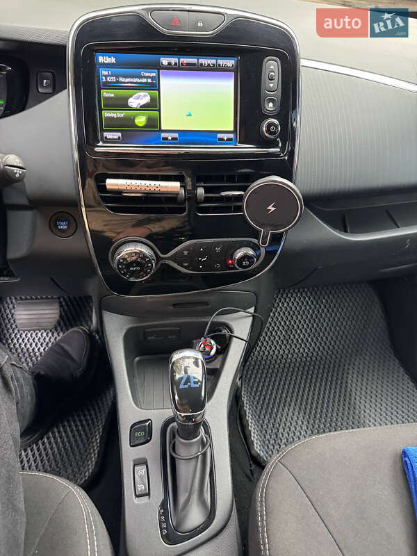 Хэтчбек Renault Zoe 2017 в Львове фото 9 Хэтчбек Renault Zoe 2017 в Львове