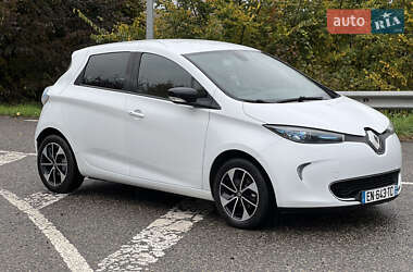 Хэтчбек Renault Zoe 2018 в 