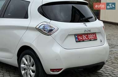 Хэтчбек Renault Zoe 2013 в 