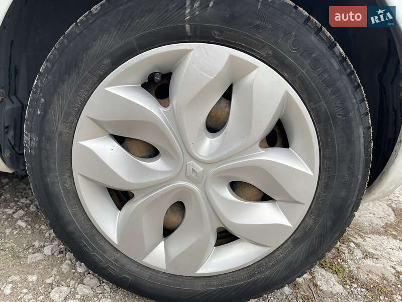 Хэтчбек Renault Zoe 2018 в Запорожье фото 8 Хэтчбек Renault Zoe 2018 в Запорожье