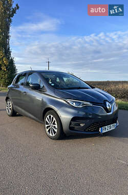 Хетчбек Renault Zoe 2019 в 