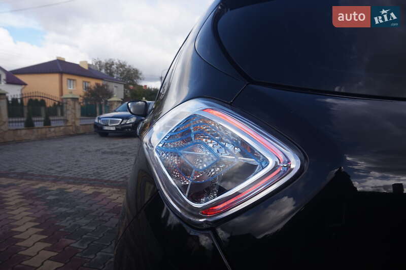 Хэтчбек Renault Zoe 2014 в Самборе
